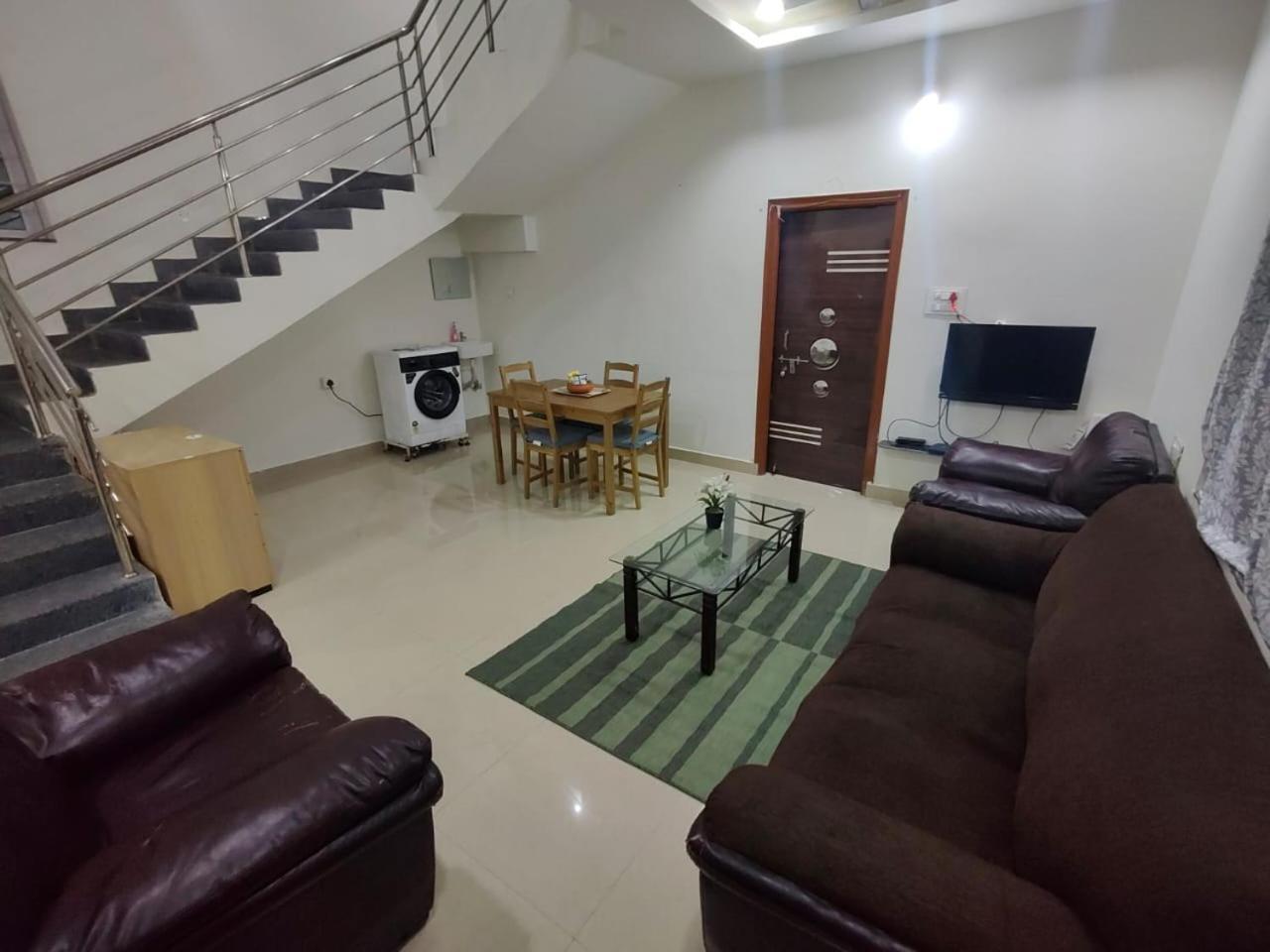 Leo'S Den 9 Guests Ac 3Bhk 9 Mins To Rgia Villa เชมชาบัด ภายนอก รูปภาพ