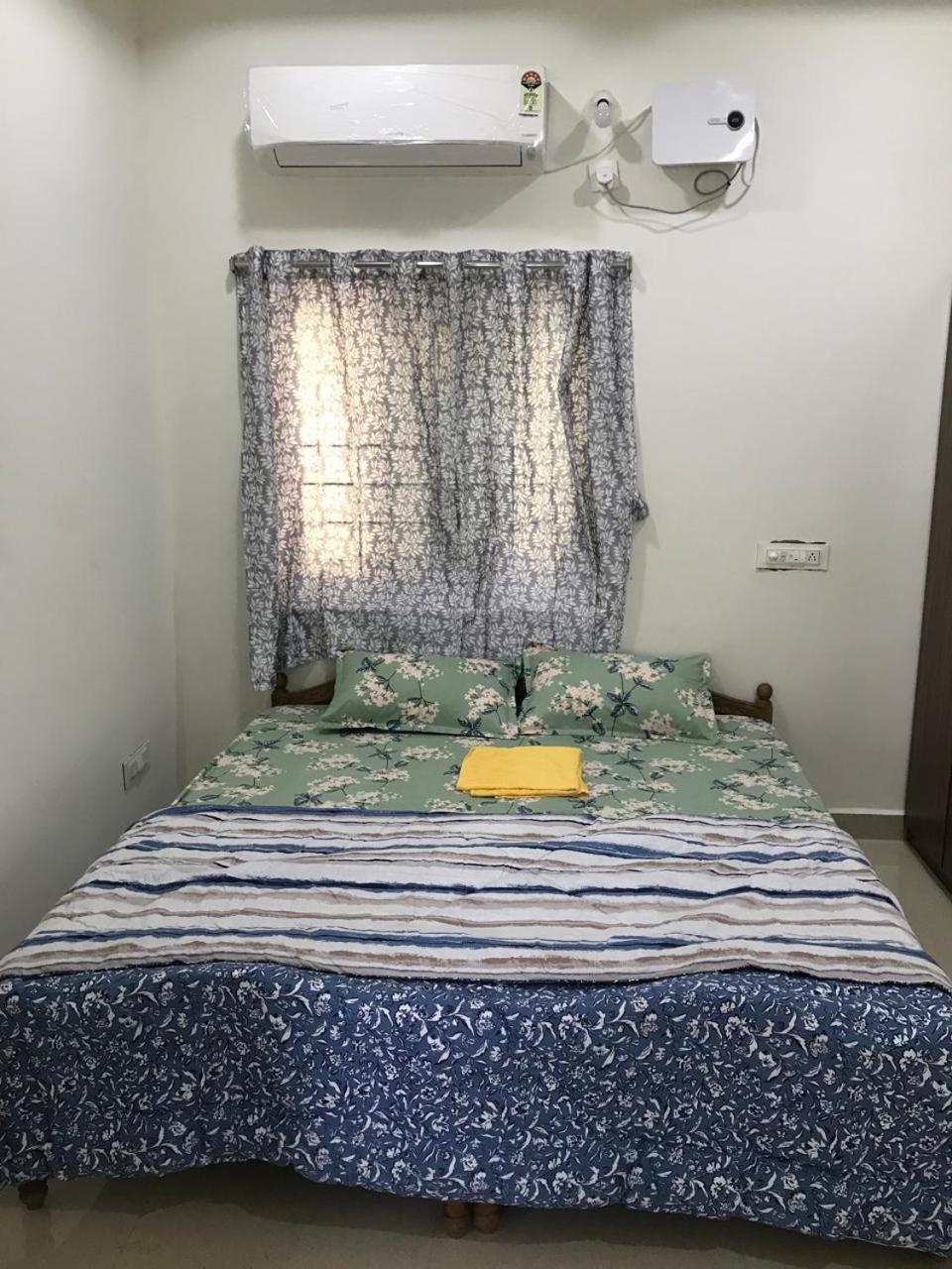 Leo'S Den 9 Guests Ac 3Bhk 9 Mins To Rgia Villa เชมชาบัด ภายนอก รูปภาพ